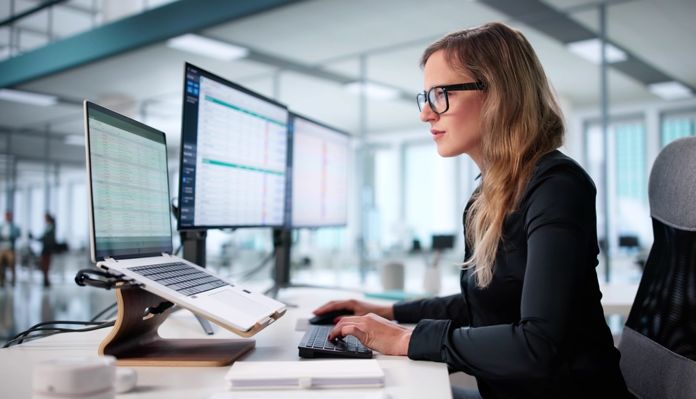 Medical Record Retrieval Outsourcing Comparison